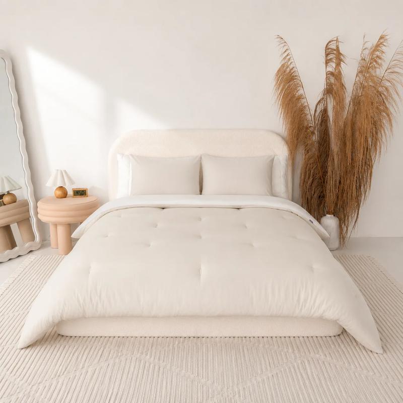 MarshMellow Comforter + 2 Cooling Puff Pillows - image 4